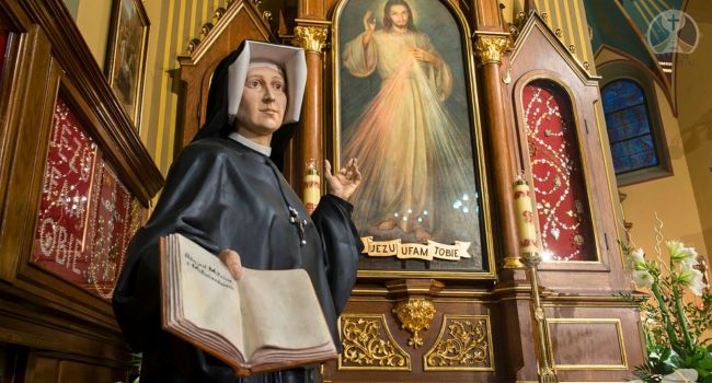 polônia faustina
